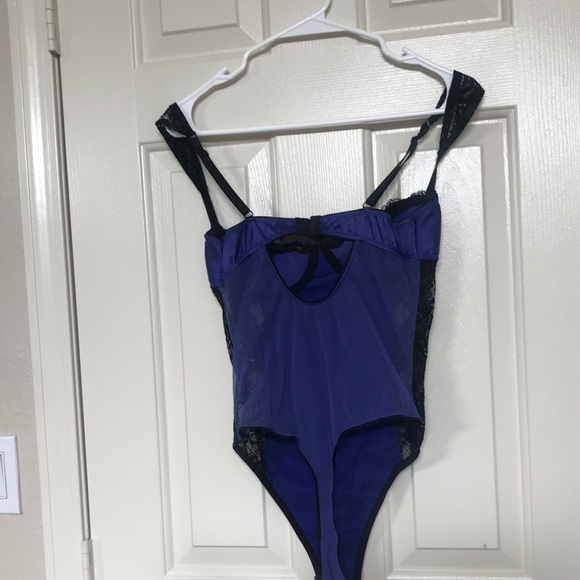 Fredrick’s Of Hollywood satinvlace lingerie teddy - Picture 8 of 16